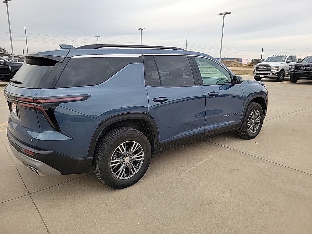 2024 Chevrolet Traverse LT 2LT