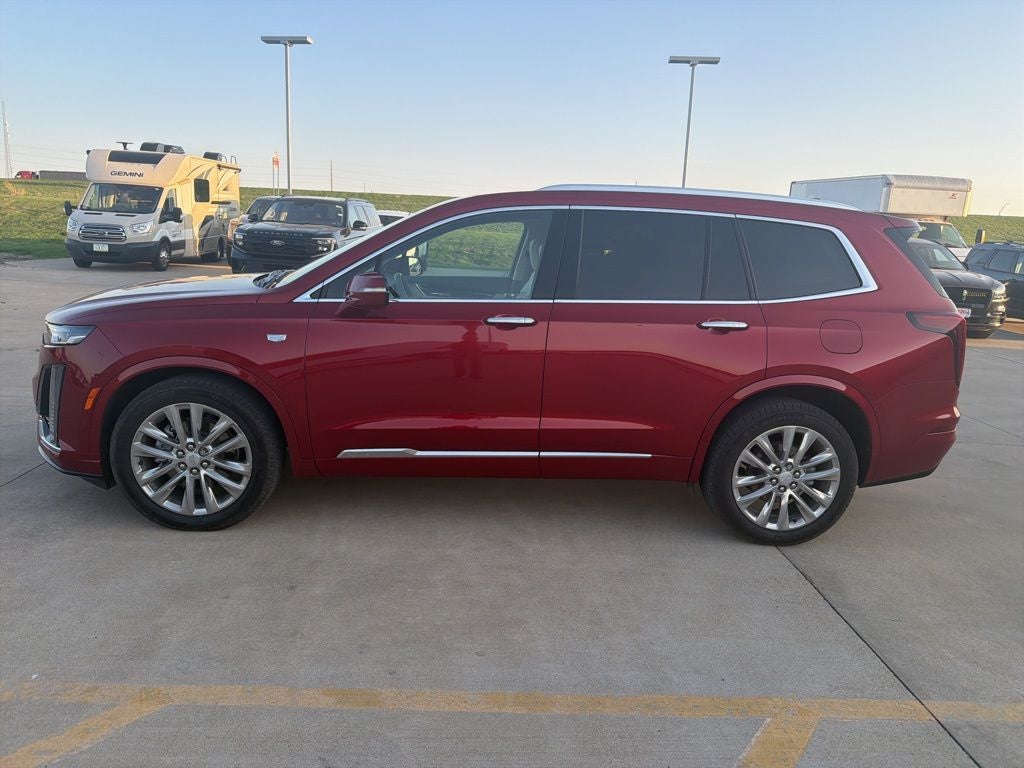 2024 Cadillac XT6 Premium Luxury