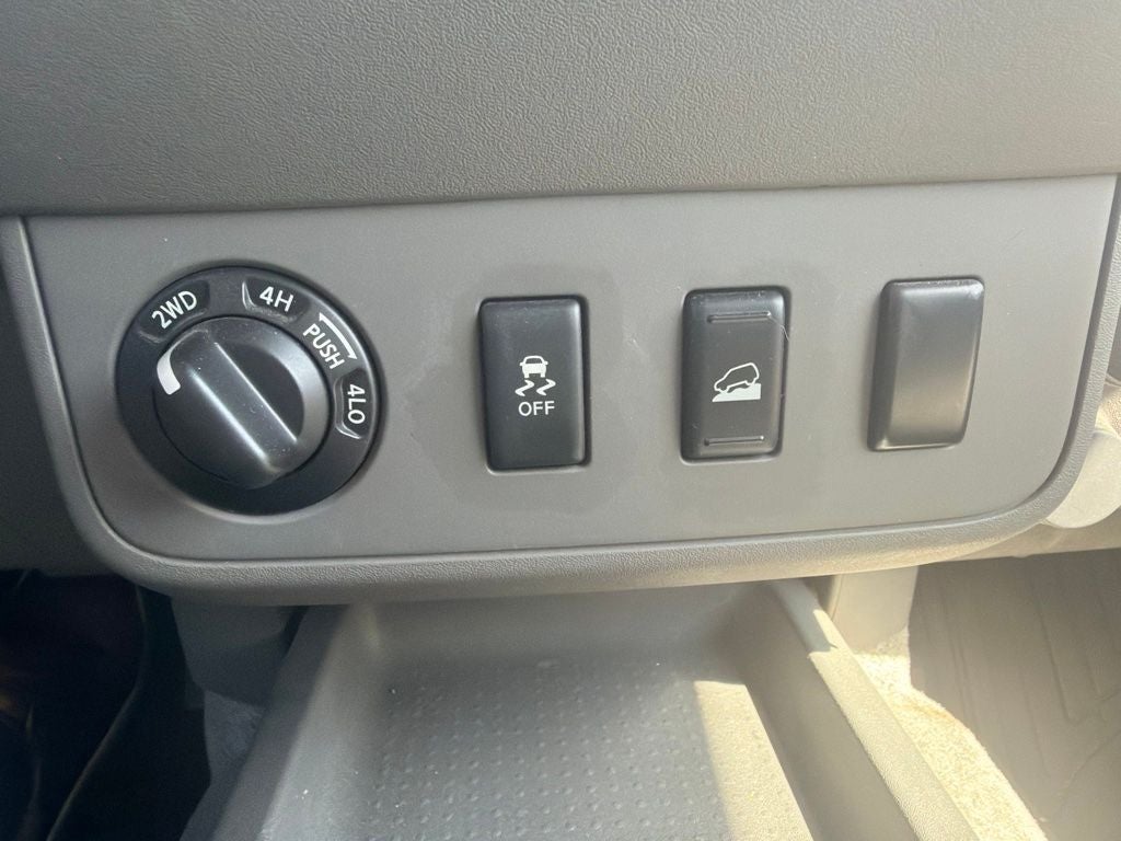 2012 Nissan Frontier SV