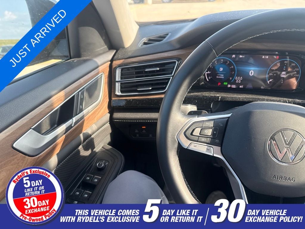 2024 Volkswagen Atlas 2.0T SE