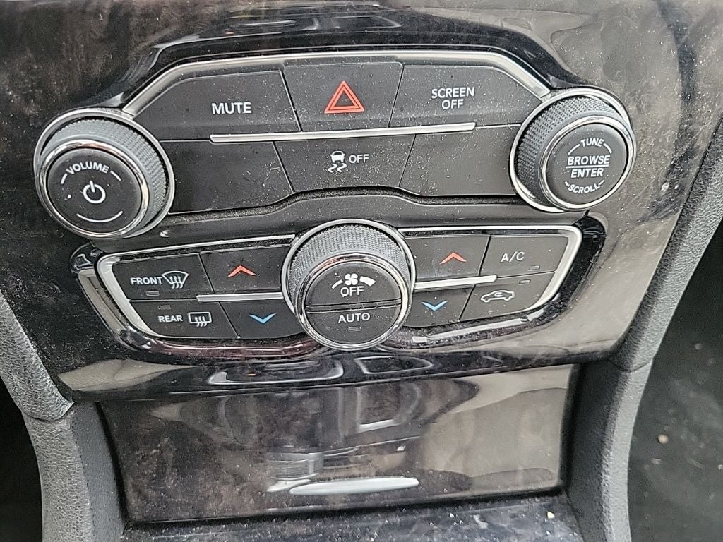 2018 Chrysler 300 Limited