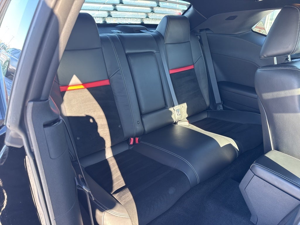 2014 Dodge Challenger SRT8