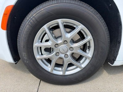 2027 Chrysler Pacifica LX