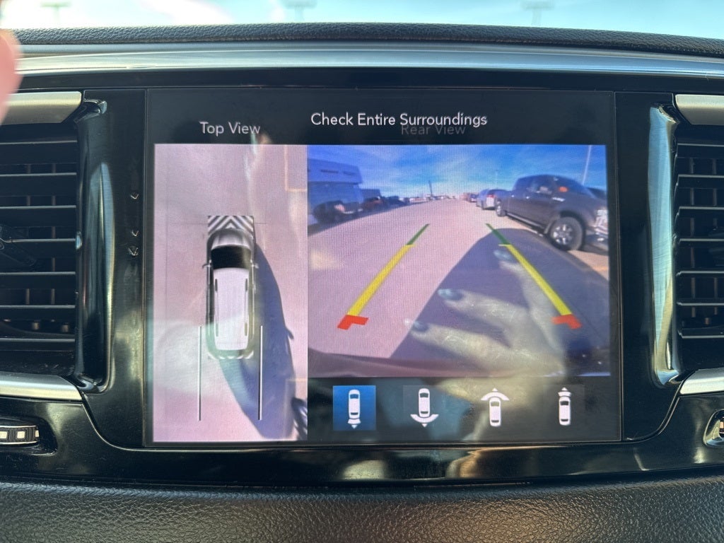 2020 Chrysler Pacifica Touring L Plus