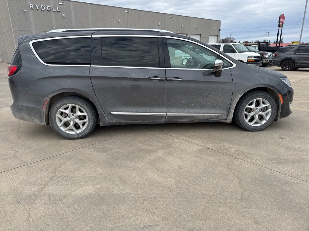 2020 Chrysler Pacifica Limited