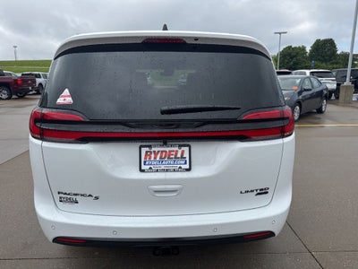 2027 Chrysler Pacifica Limited