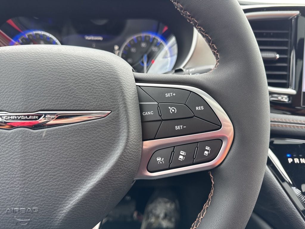 2026 Chrysler Pacifica Pinnacle