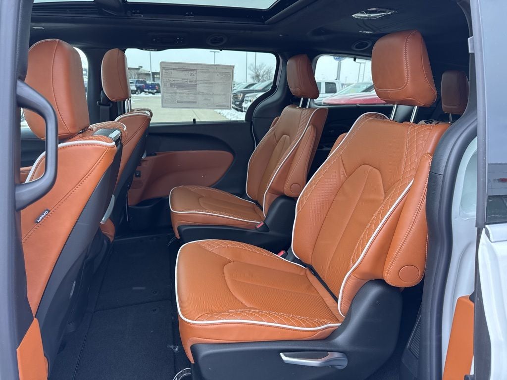 2026 Chrysler Pacifica Pinnacle