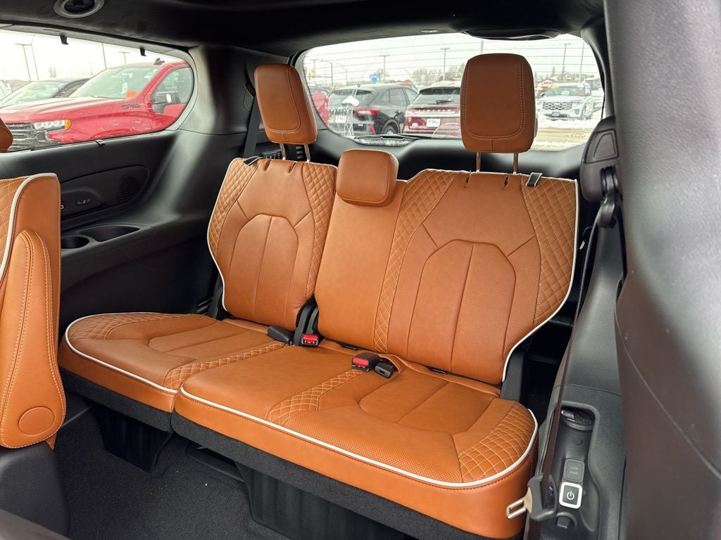 2026 Chrysler Pacifica Pinnacle