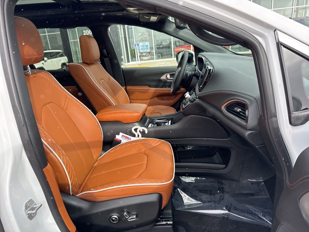 2026 Chrysler Pacifica Pinnacle