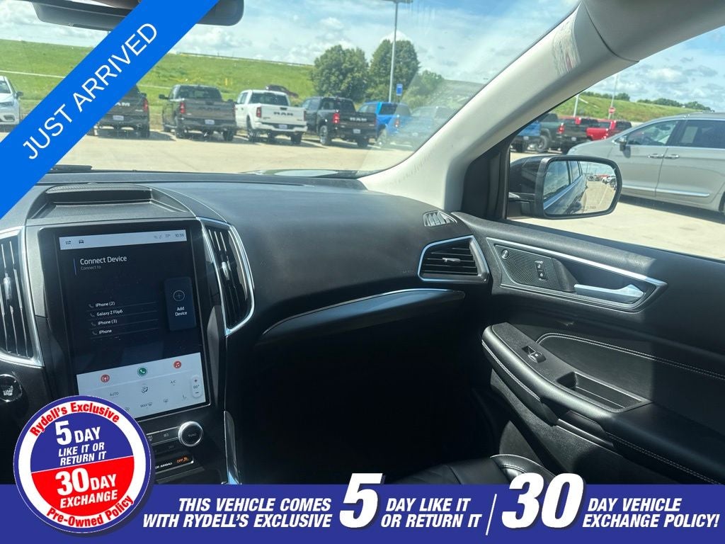 2024 Ford Edge Titanium