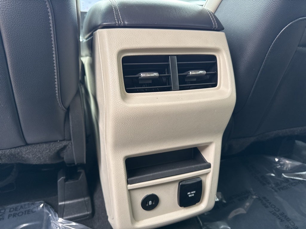 2024 Ford Edge Titanium