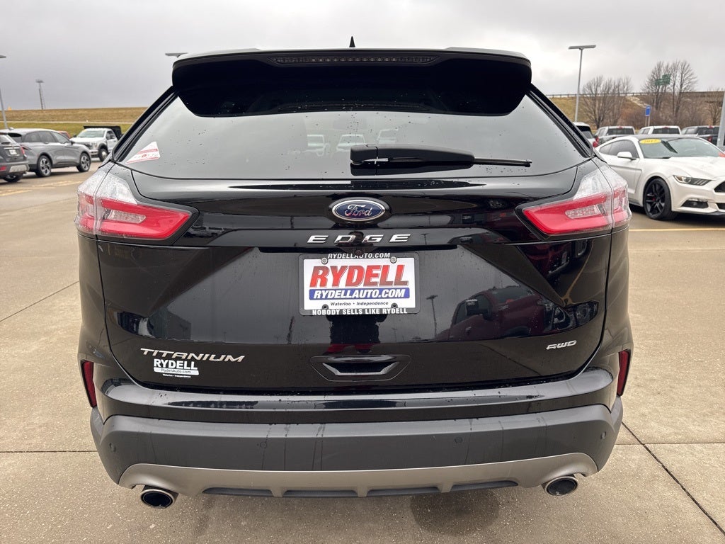 2024 Ford Edge Titanium