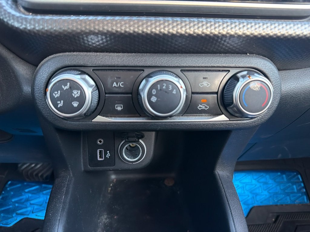2020 Nissan Kicks S