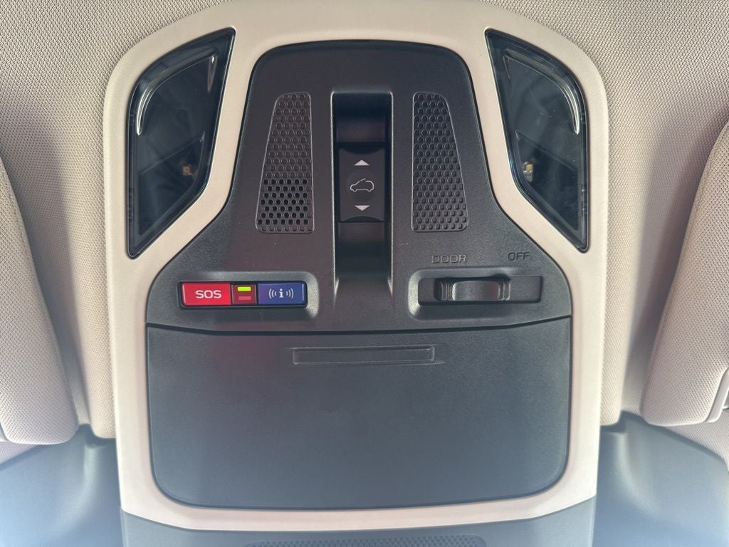 2025 Subaru Outback Touring