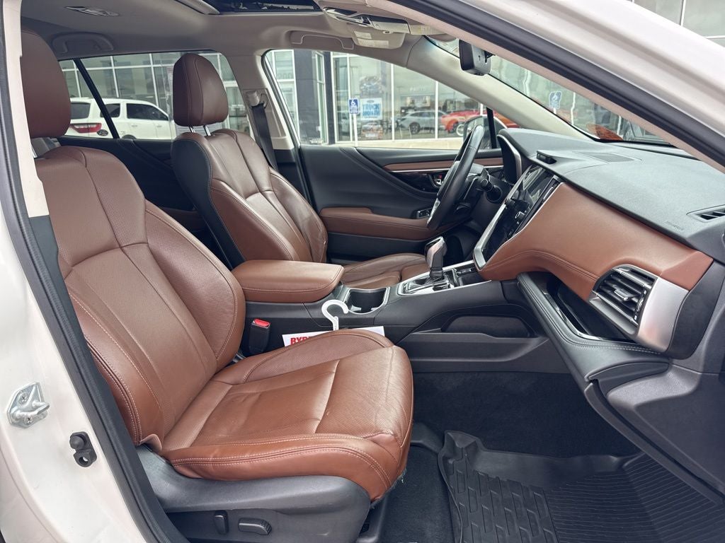2022 Subaru Outback Touring XT