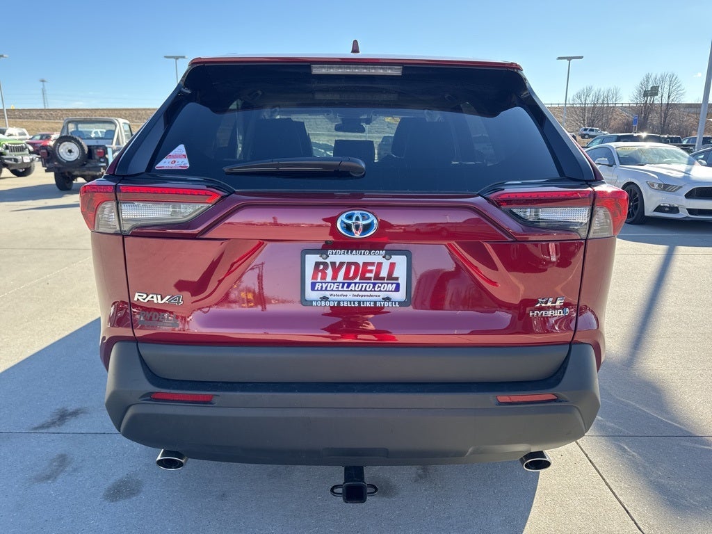 2022 Toyota RAV4 Hybrid XLE Premium
