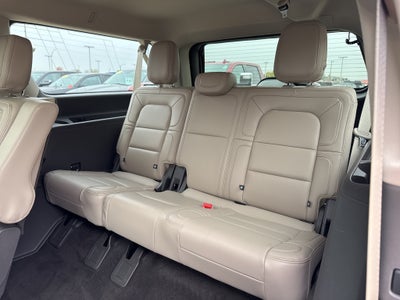 2022 Lincoln Navigator L Reserve