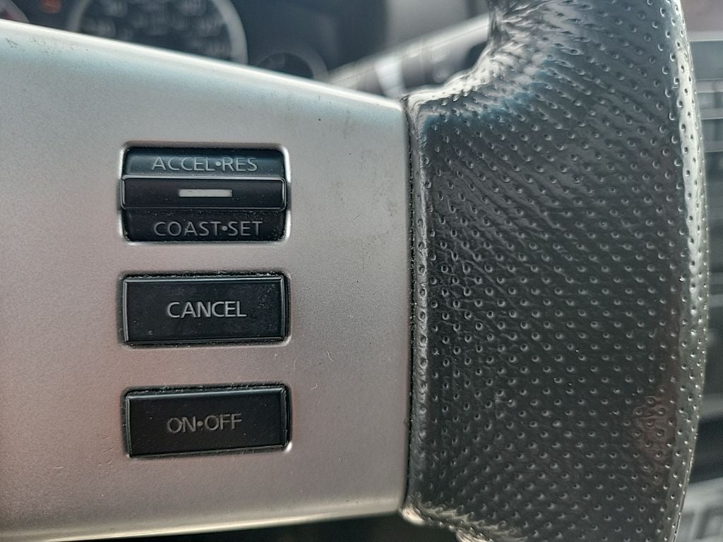 2012 Nissan Pathfinder Silver