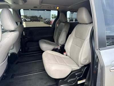 2017 Toyota Sienna Limited 7 Passenger