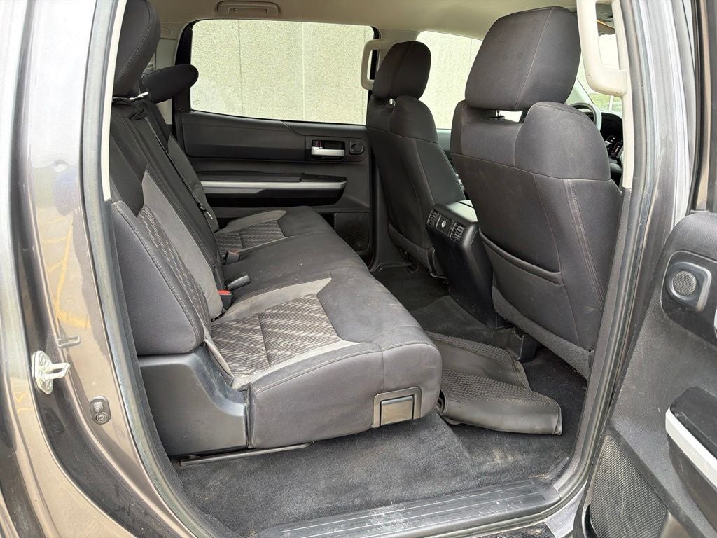 2018 Toyota Tundra SR5