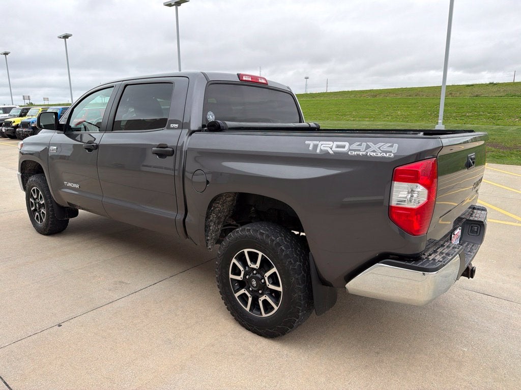 2018 Toyota Tundra SR5