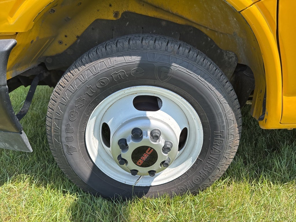 2021 GMC Savana 3500 Work Van