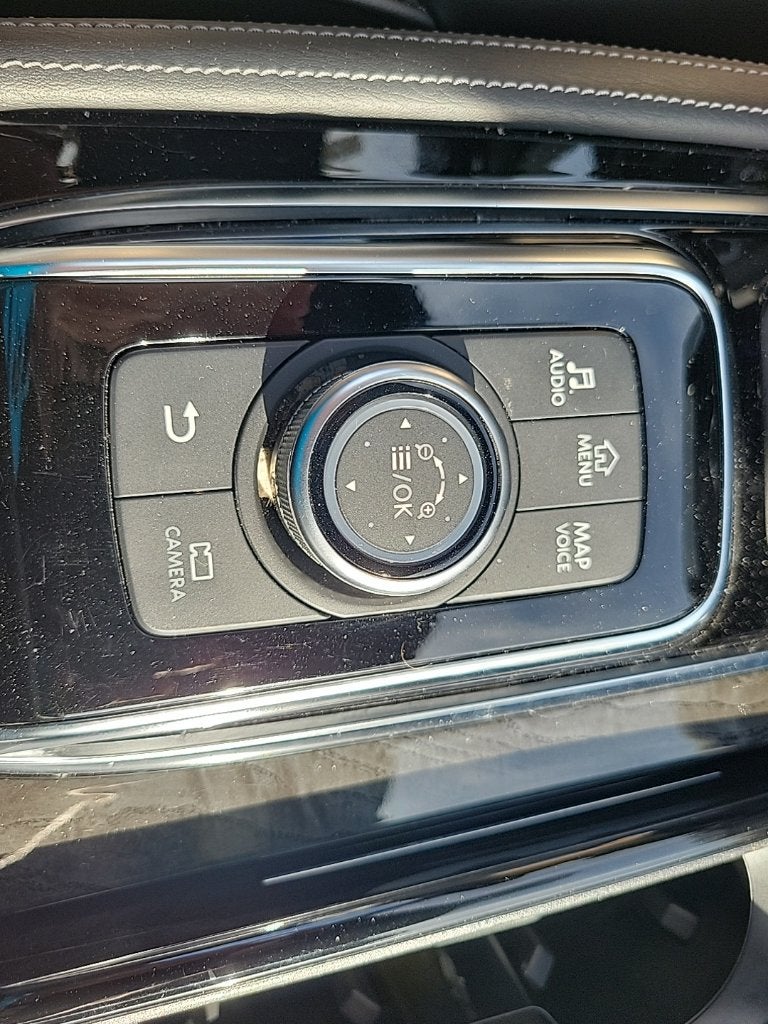 2023 INFINITI QX80 Sensory