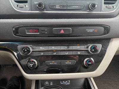 2016 Kia Sedona LX