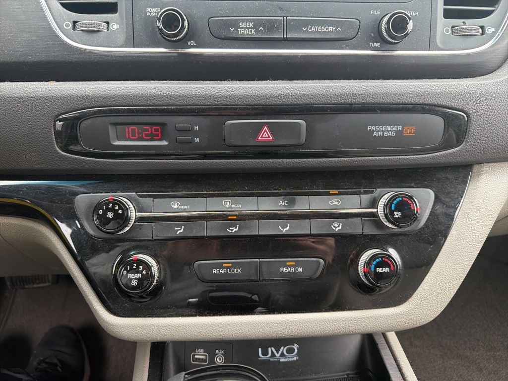 2016 Kia Sedona LX
