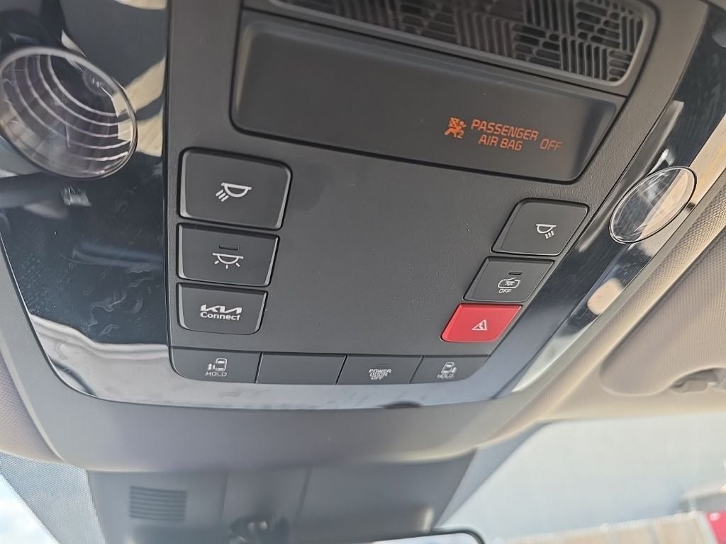 2025 Kia Carnival LXS