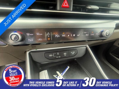 2025 Kia Carnival LXS