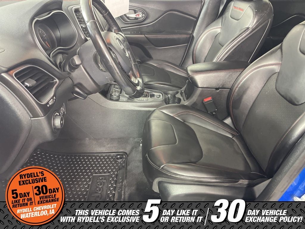 2020 Jeep Cherokee Trailhawk