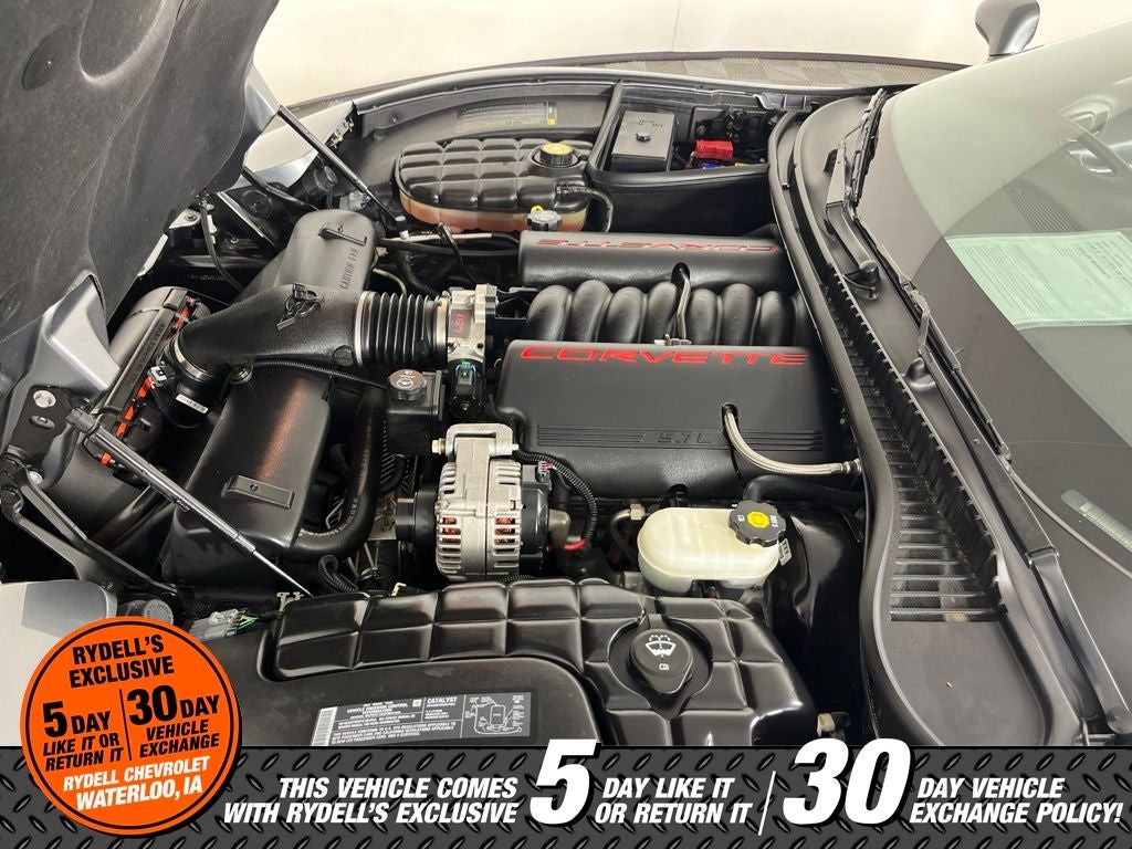 2004 Chevrolet Corvette Base