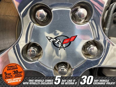 2004 Chevrolet Corvette Base
