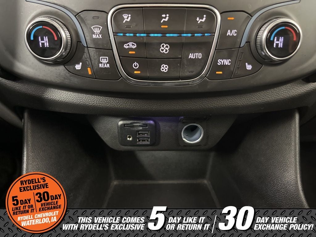 2021 Chevrolet Traverse LT Leather