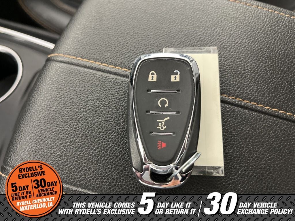 2021 Chevrolet Traverse LT Leather