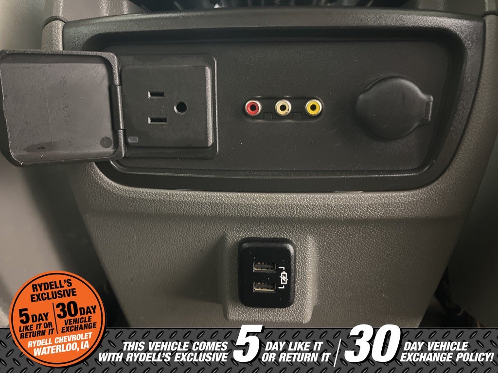 2017 Chevrolet Traverse 2LT 2LT