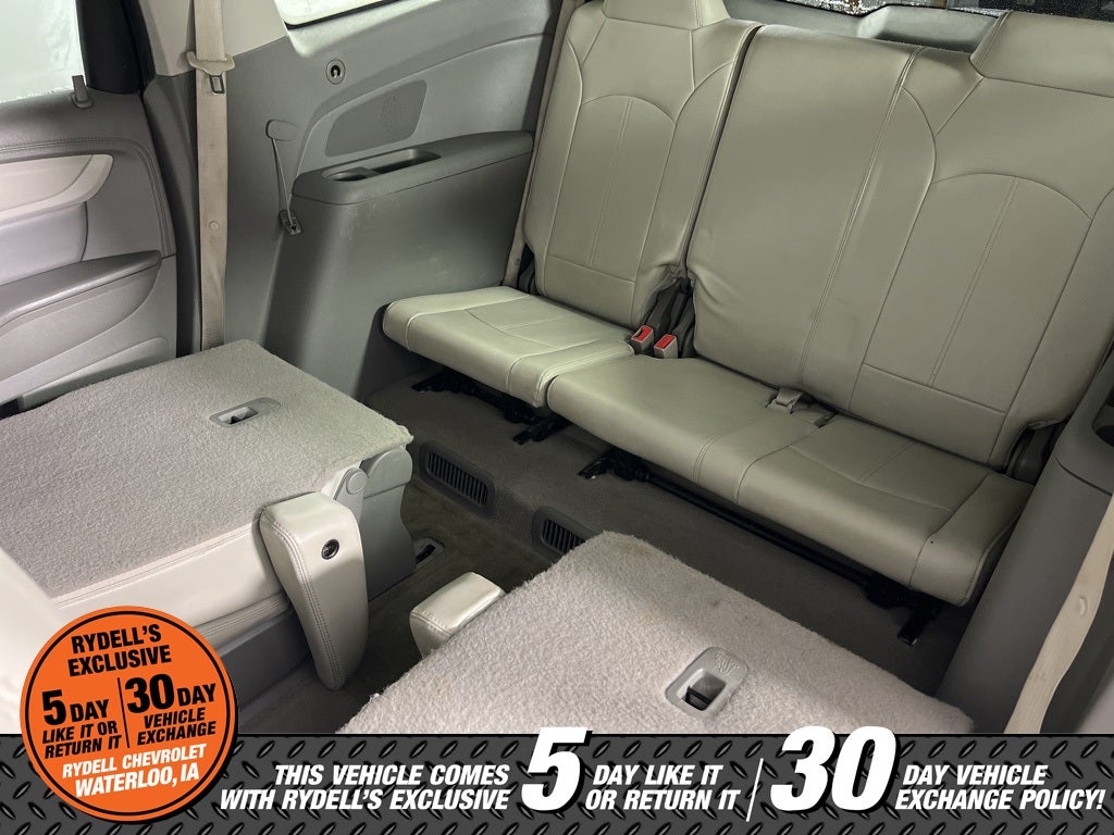 2017 Chevrolet Traverse 2LT 2LT