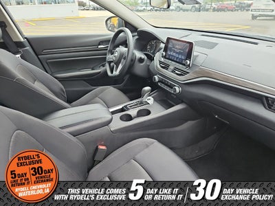 2025 Nissan Altima 2.5 SV