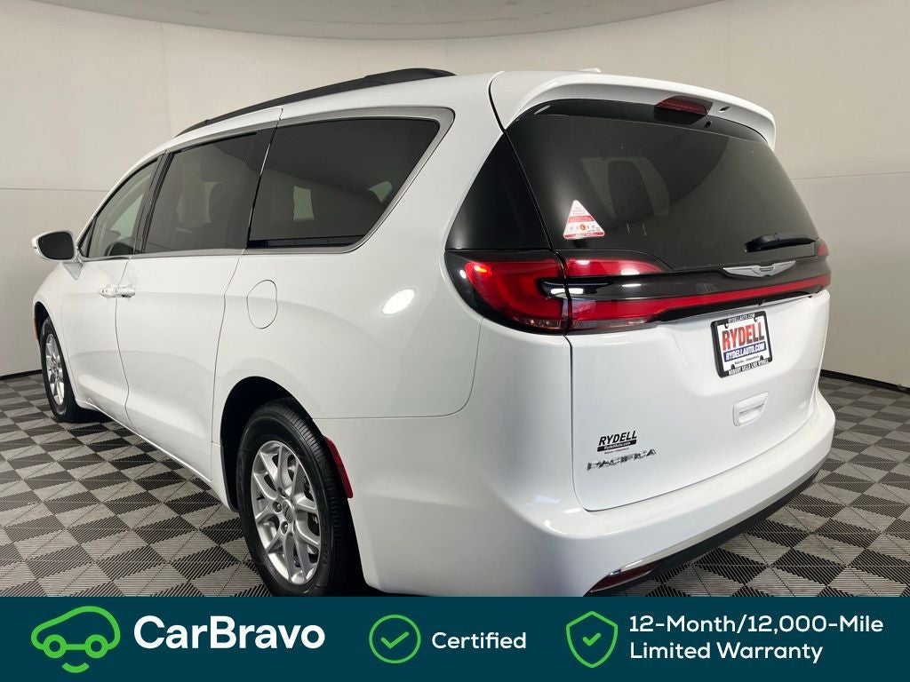 2022 Chrysler Pacifica Touring L