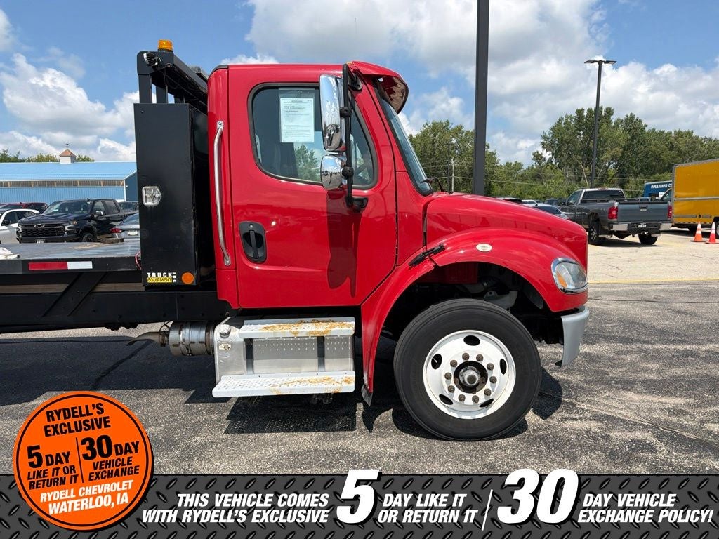 2018 Freightliner M2 106 M2 106