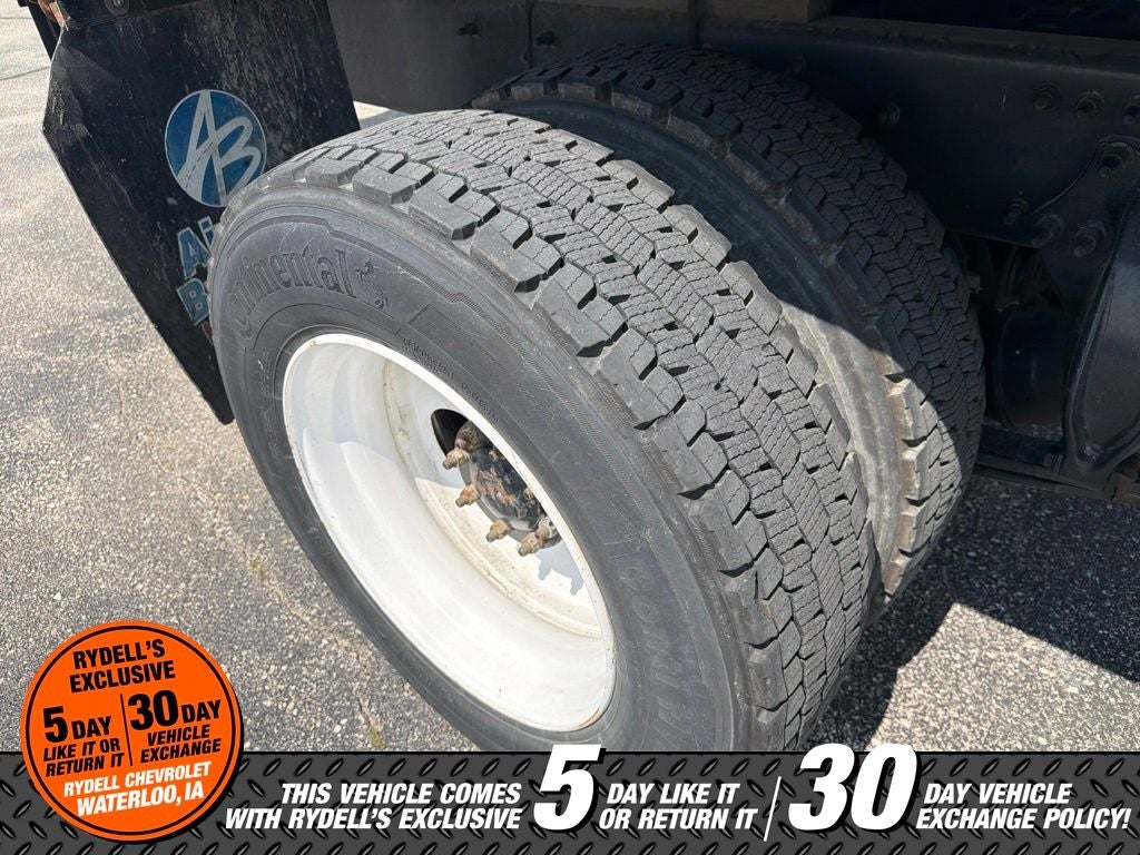 2018 Freightliner M2 106 M2 106