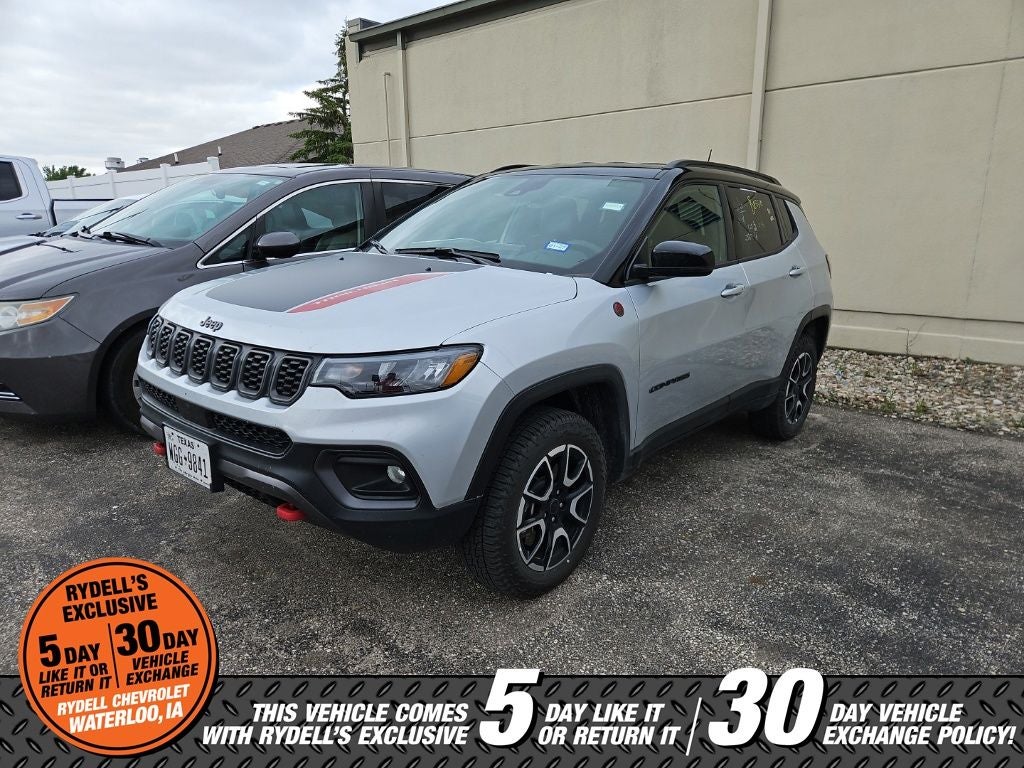 2025 Jeep Compass Trailhawk