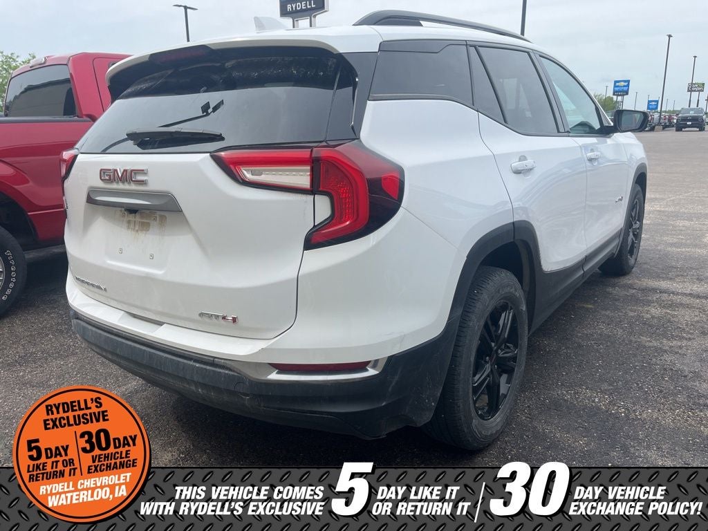 2023 GMC Terrain AT4