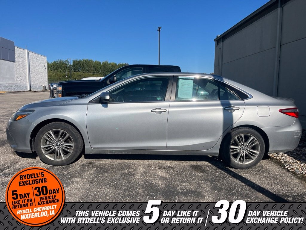 2016 Toyota Camry SE