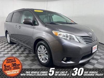 2014 Toyota Sienna XLE 7 Passenger