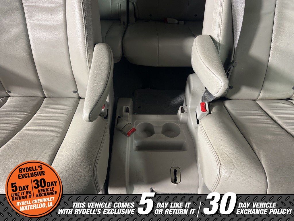 2014 Toyota Sienna XLE 7 Passenger