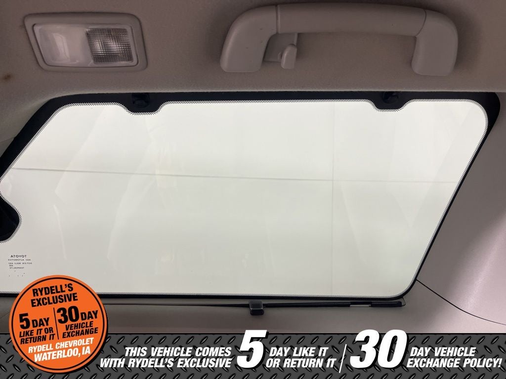 2014 Toyota Sienna XLE 7 Passenger