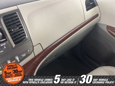 2014 Toyota Sienna XLE 7 Passenger
